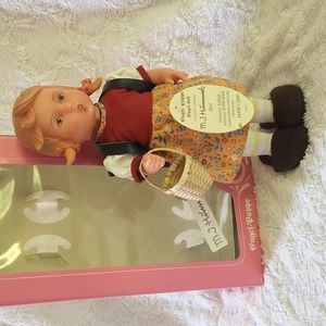 NWT Hummel Girl Doll